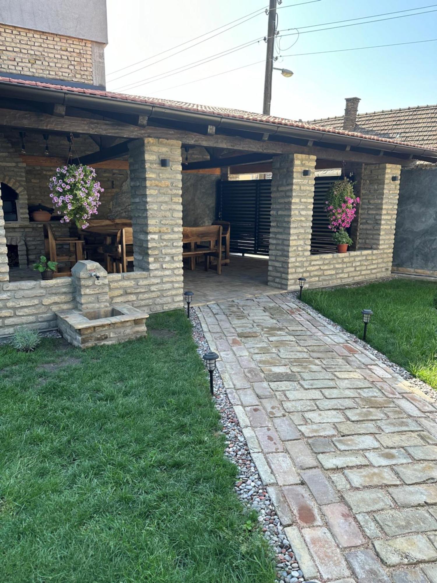 Apartamento Sobe Tanja Subotica Exterior foto