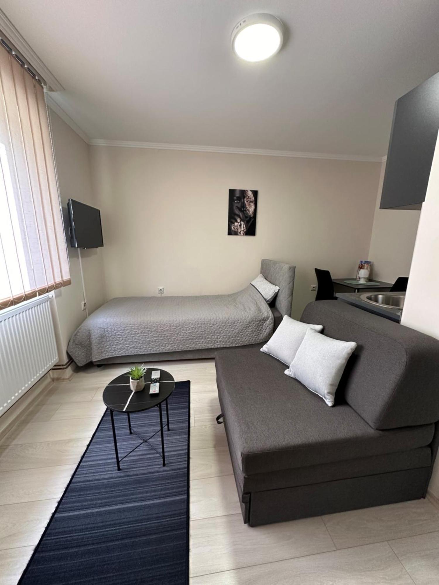 Apartamento Sobe Tanja Subotica Exterior foto